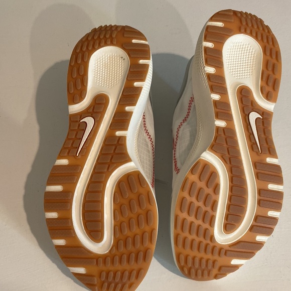 Nike Womens React Escape RN Running Trainers Do2778 Sneakers Shoes - Picture 9 of 12